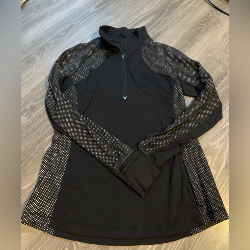 Lululemon Race With Grace 1/2 Zip II *Lights Out
